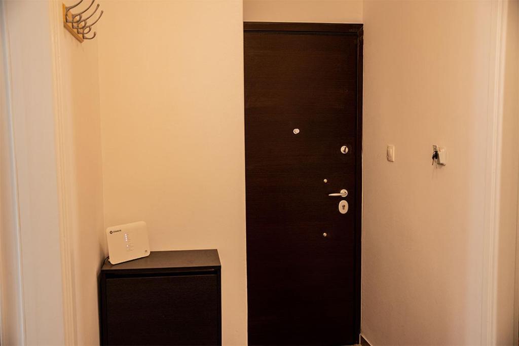 Your Apartment In Афіни Екстер'єр фото